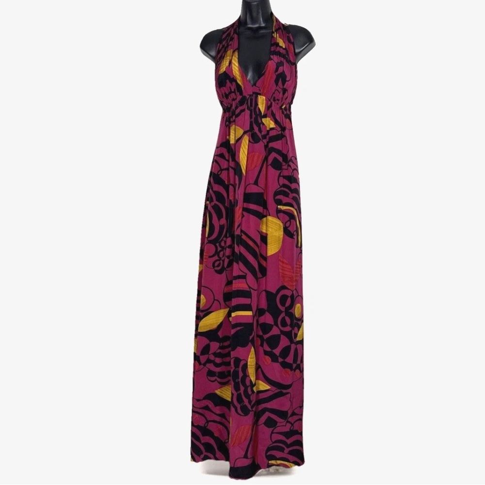 Kay Unger Sz 4 Halter Gown Maxi Dress pink geometric 
100% Silk Empire Waist